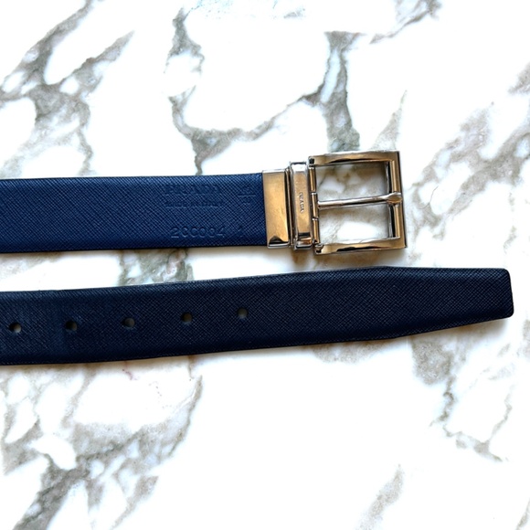REVERSIBLE PRADA BELT - WORN ONCE - Picture 5 of 5